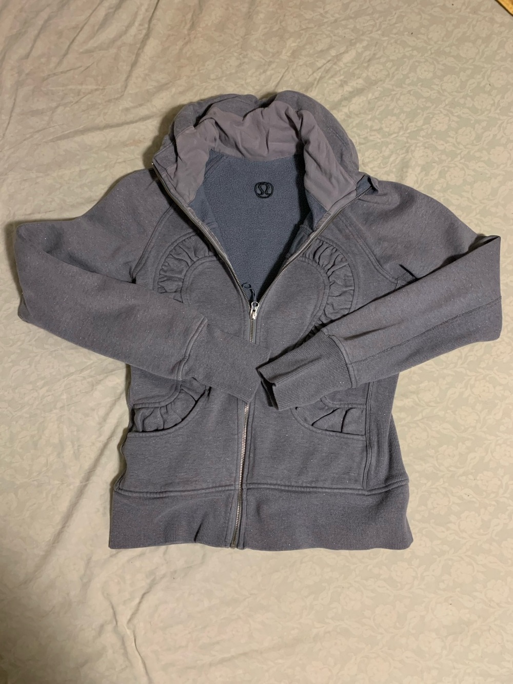 Lululemon Cuddle Up Jacket, sparkly grey